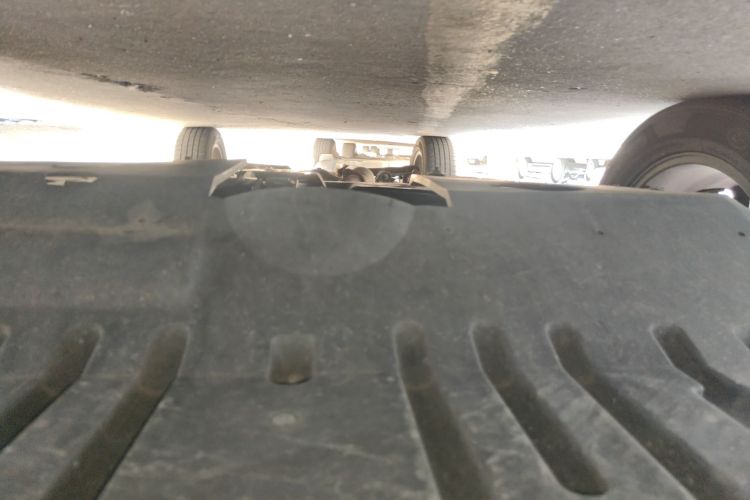 众泰T600 Coupe 2017款 1.5T 自动尊享型局部细节9008