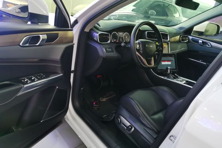 领克01 2017款 2.0T 两驱型Pro版中控内饰7003