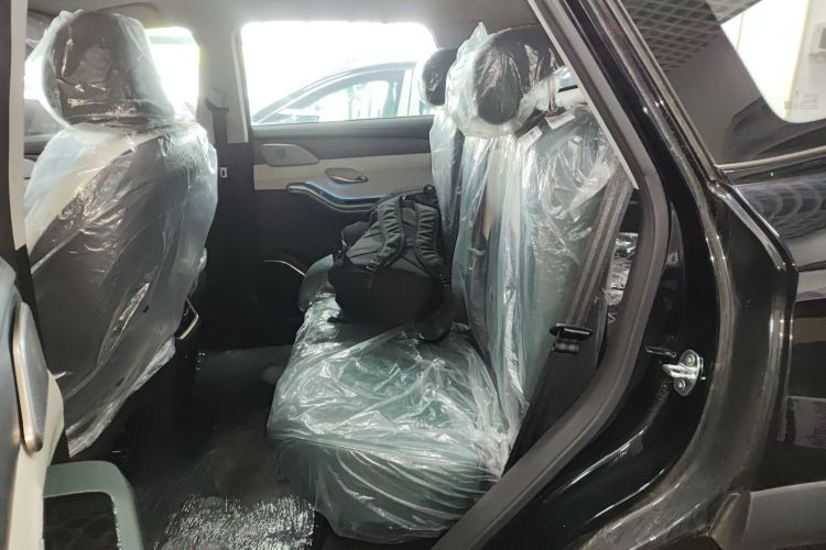 捷途X90 C-DM 2025款 精英版 7座中控内饰21