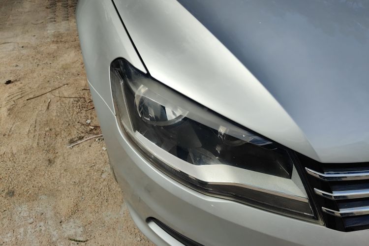 大众 宝来 2014款 1.6L 自动时尚型车身外观8