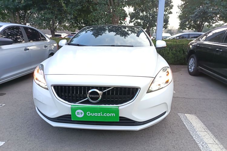 沃尔沃V40 2017款 T3 智逸版车身外观6001