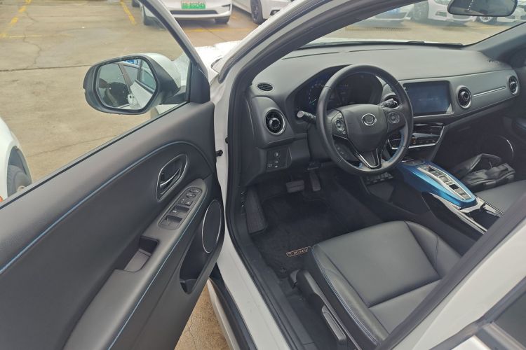 思铭 东风本田X-NV 2020款 电掣版中控内饰20