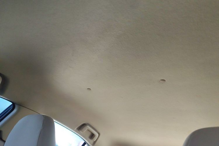 丰田 威驰 2014款 1.3L 手动型尚版中控内饰22