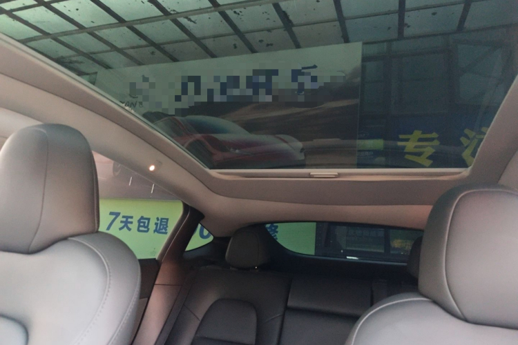 特斯拉 Model Y 2022款 改款 长续航全轮驱动版局部细节22