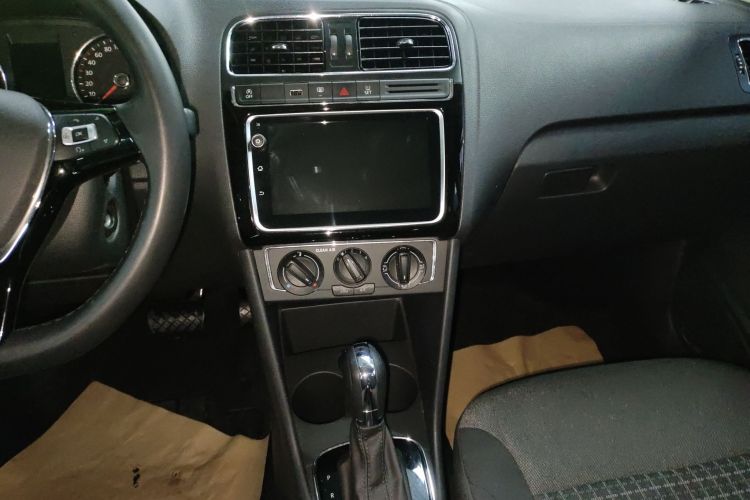 大众 Polo 2018款 1.5L 自动安享型中控内饰16