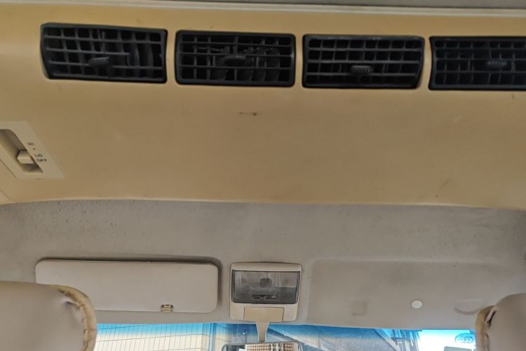 长安凯程 长安睿行M80 2014款 1.5L标准型4G15S中控内饰22