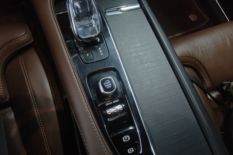 沃尔沃XC90 2021款 B6 智雅豪华版 7座局部细节18