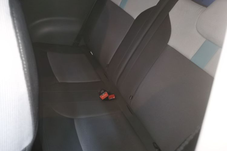 长安启源 长安Lumin 2023款 205km 香沁款中控内饰21