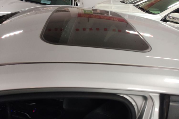 丰田 雷凌 2021款 185T CVT豪华版局部细节57