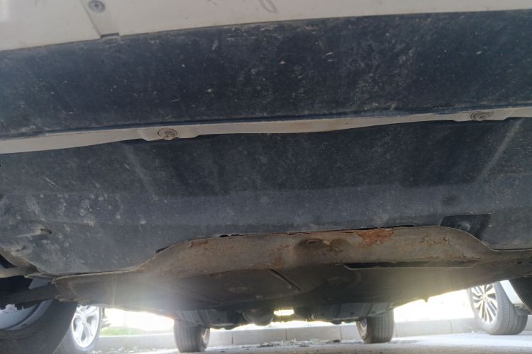 哈弗H6 2014款 运动版 2.4L 自动尊贵型局部细节9008