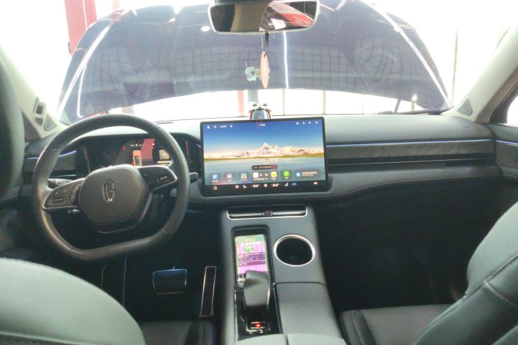 鸿蒙智行 问界M5 2022款 增程四驱性能版中控内饰12