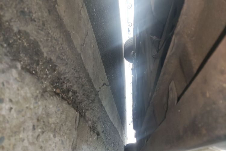 福特 福克斯 2013款 两厢经典 1.8L 自动时尚型局部细节9002