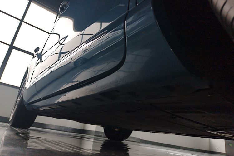 鸿蒙智行 尚界H5 2025款 增程 Max局部细节9001