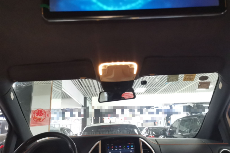 奔驰 威霆 2018款 2.0T 商务版 国VI中控内饰22