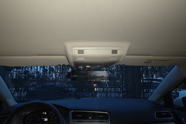 大众 高尔夫 2015款 1.6L 手动时尚型中控内饰22