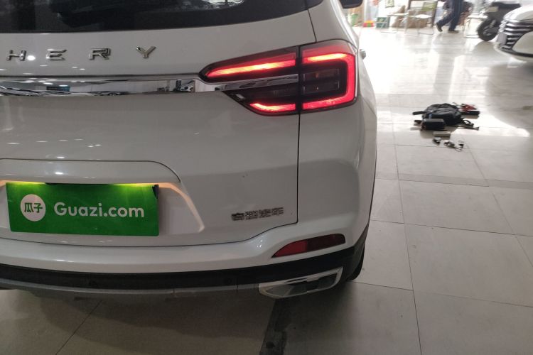 奇瑞 瑞虎5x 2021款 超级英雄版 1.5L CVT豪华型车身外观9