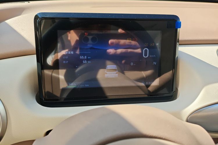 五菱汽车 宏光MINIEV 2025款 四门版 进阶款中控内饰14