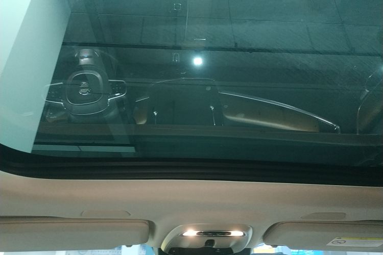 沃尔沃S90 2017款 T5 智雅版中控内饰22