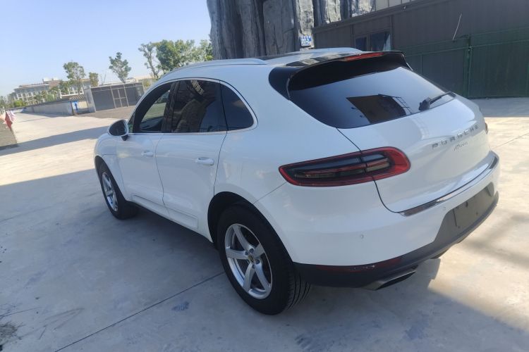 保时捷 2014款 Macan 2.0T车身外观4