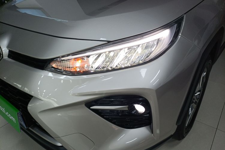 丰田 威兰达 2022款 2.0L CVT四驱豪华PLUS版局部细节36