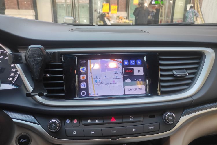别克 英朗 2021款 典范 1.5L 自动精英型中控内饰16