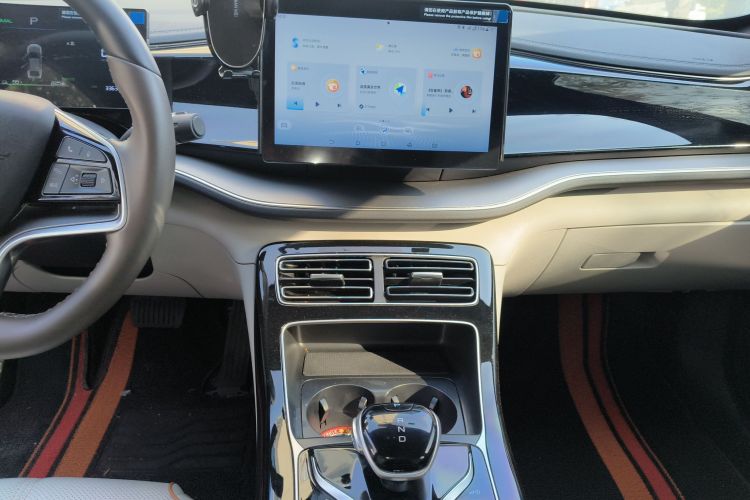 比亚迪 秦PLUS 2024款 荣耀版 EV 420KM领先型中控内饰16