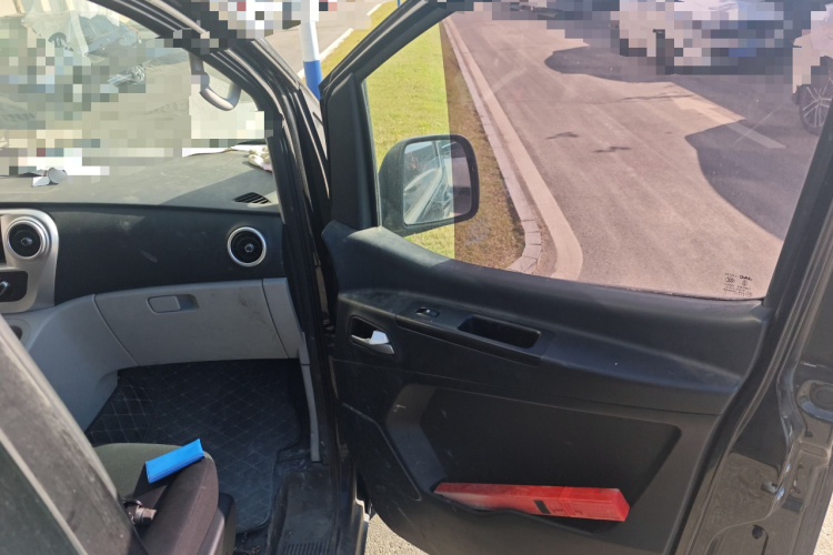 江淮瑞风 瑞风M3 2019款 创客版 1.8L 豪华型局部细节9005