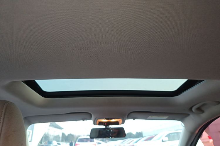 别克 凯越 2018款 15N 手动精英型中控内饰22