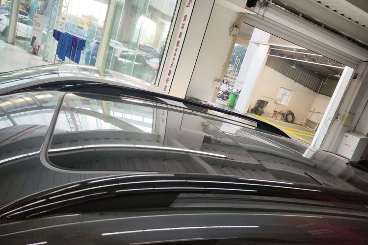 荣威RX5 2023款 PLUS 330TGI 自动领潮智臻版局部细节57