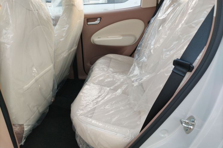 五菱汽车 宏光MINIEV 2025款 四门版 进阶款中控内饰21