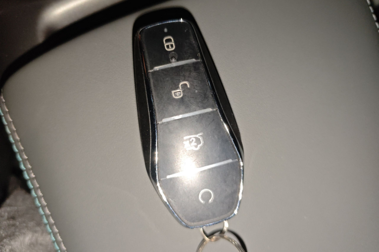 比亚迪 秦PLUS 2025款 DM-i 智驾版 55KM领先型中控内饰11