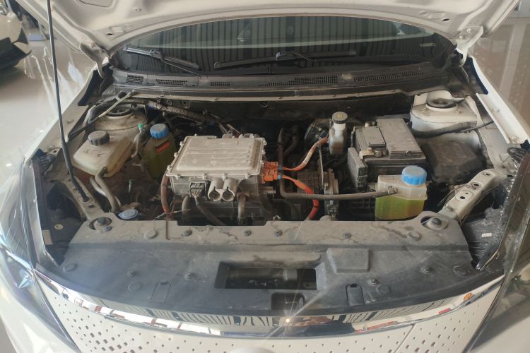 东风风神E70 2022款 500 超享版局部细节24