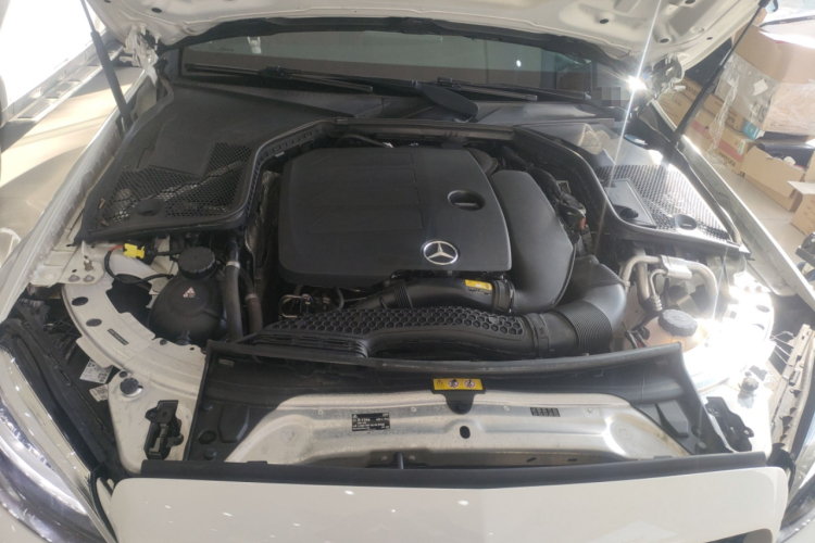 奔驰C级 2021款 C 260 星耀臻藏版机舱底盘24