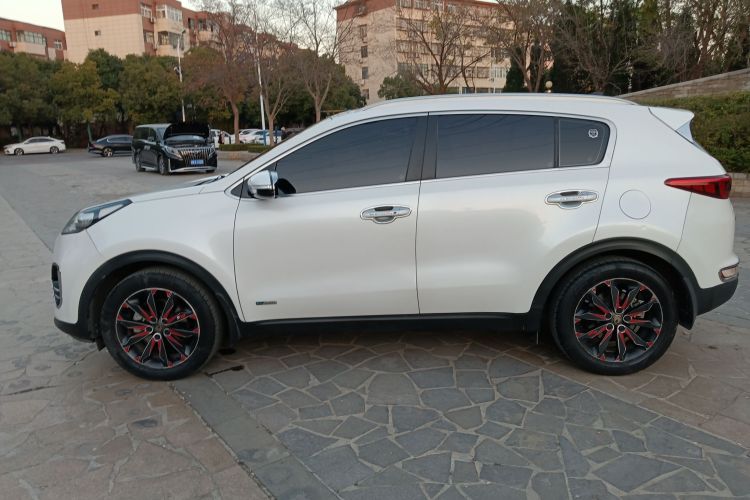 起亚KX5 2016款 1.6T 自动两驱DLX车身外观4