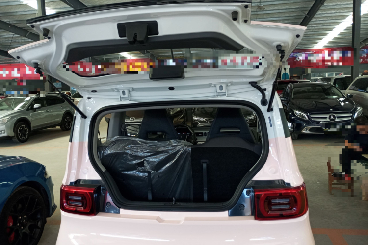 五菱汽车 宏光MINIEV 2022款 马卡龙时尚款 磷酸铁锂中控内饰23