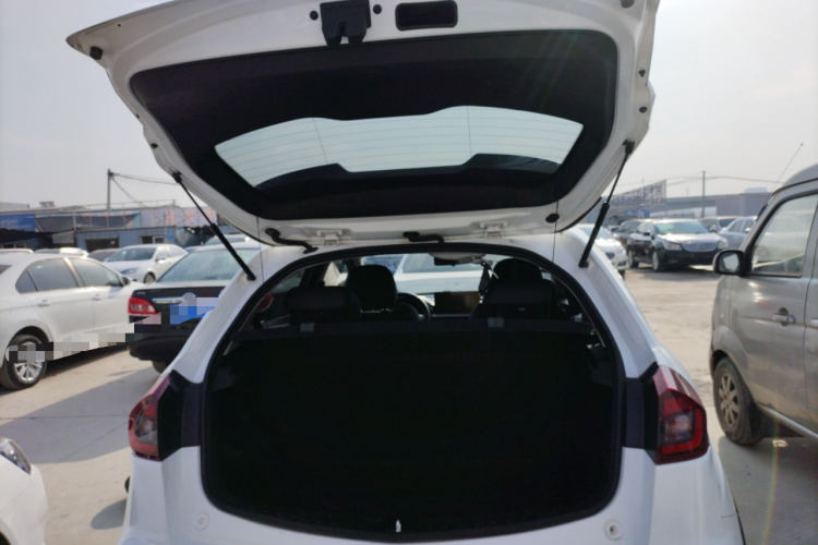 吉利汽车 远景X3 2021款 PRO 1.5L 手动精英型机舱底盘23