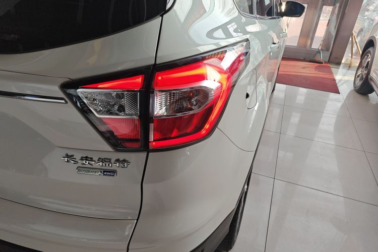 福特 翼虎 2018款 EcoBoost 245 四驱豪翼型车身外观9