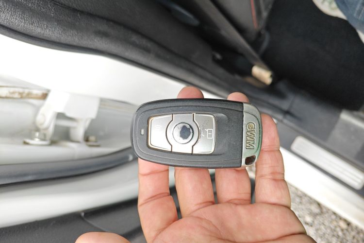 哈弗H6 2016款 升级版 1.5T 手动两驱都市型中控内饰11