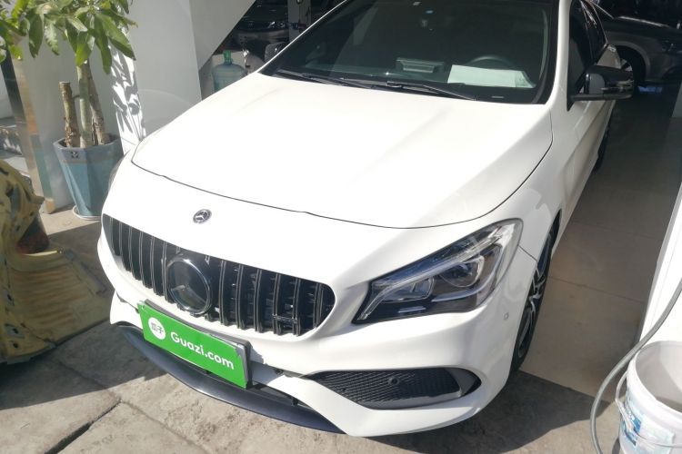 奔驰CLA 2017款 改款 CLA 220 4MATIC车身外观1