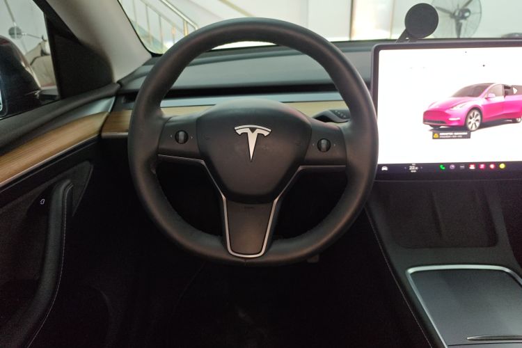 特斯拉 Model Y 2022款 改款 后轮驱动版局部细节13