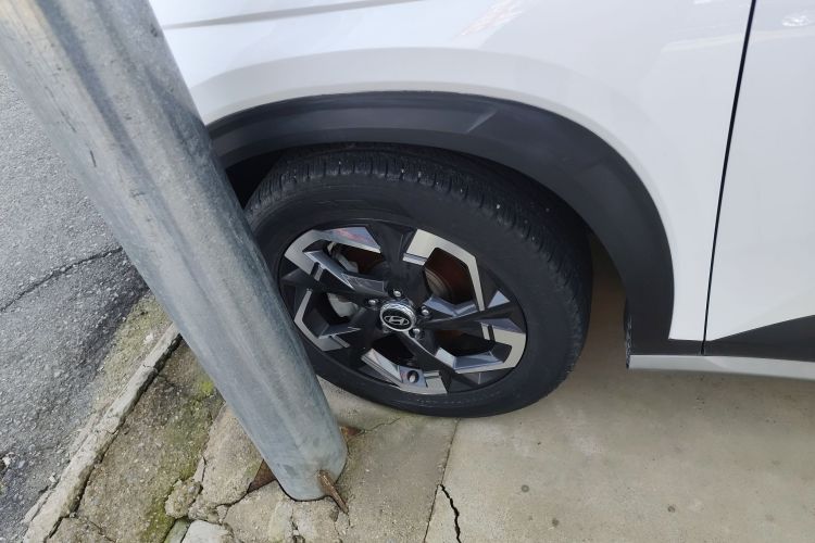 北京现代ix35 2023款 沐飒 2.0L 豪华版DLX车身外观6007