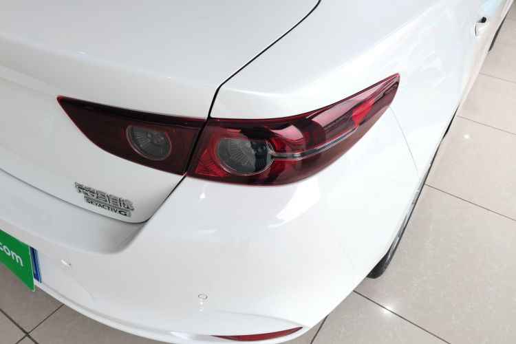 马自达3 昂克赛拉 2023款 2.0L 自动质炫版车身外观9