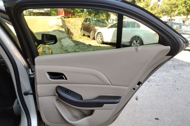 雪佛兰 迈锐宝 2014款 2.0L 自动舒适版中控内饰7006