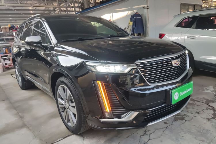 凯迪拉克XT6 2020款 28T 六座四驱豪华型车身外观3