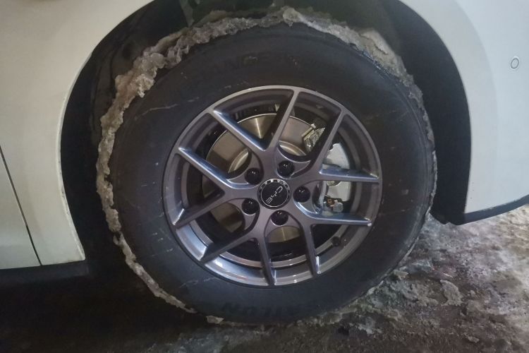 比亚迪 海豹06新能源 2025款 DM-i 智驾版 80KM豪华型车身外观10