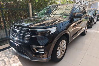 福特 探险者 2020款 EcoBoost 285 四驱钛金版 6座