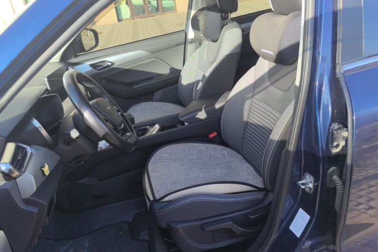 北京汽车 北京X3 2019款 1.5T 手动荣耀版中控内饰19