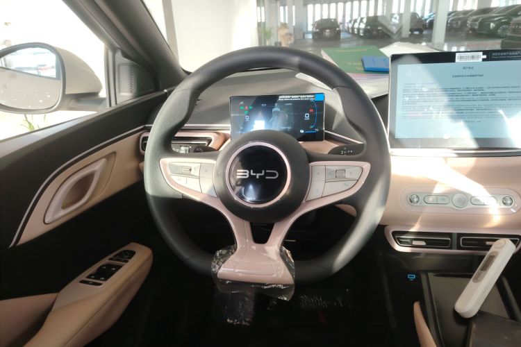 比亚迪 海鸥 2025款 305km 活力版中控内饰13