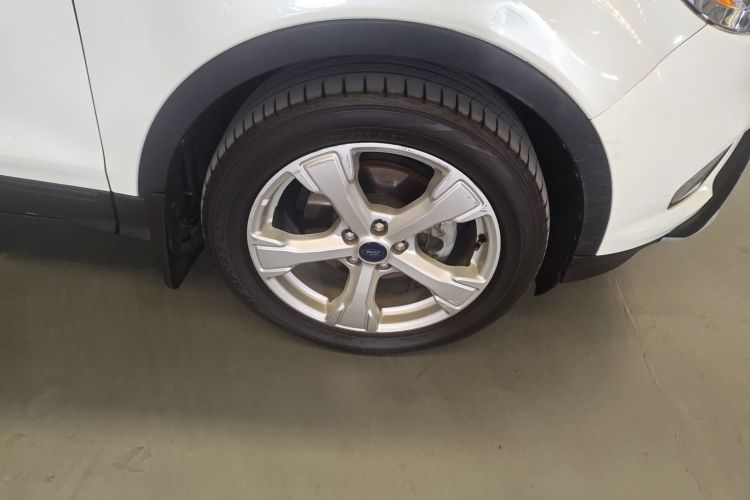 福特 翼虎 2017款 EcoBoost 180 两驱虎跃型车身外观10