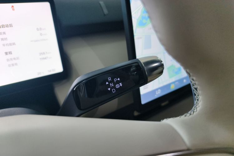 小鹏P7+ 2024款 超长续航 Max中控内饰18